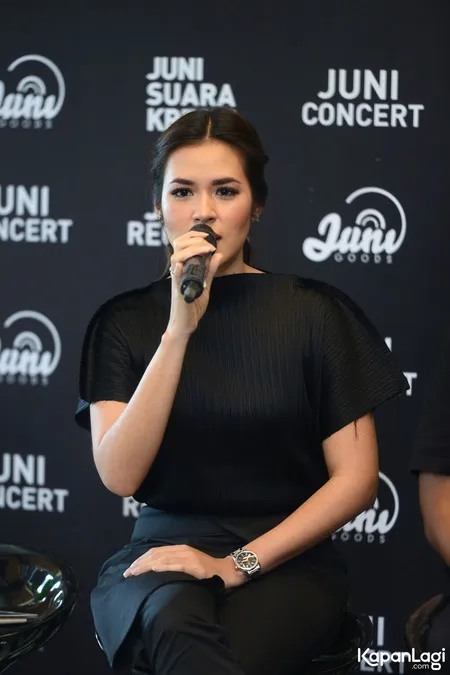 Foto Raisa
