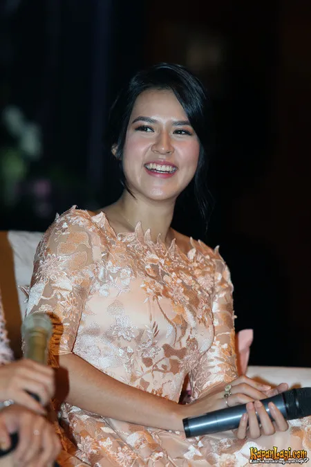 Foto Raisa