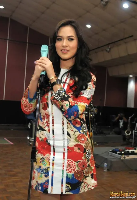 Foto Raisa