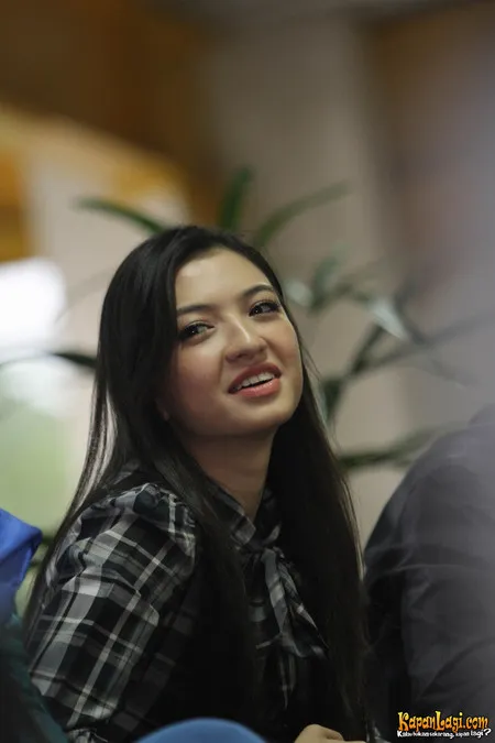 Foto Raline Shah