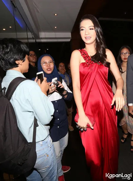 Foto Raline Shah