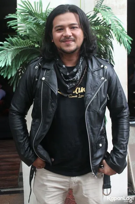 Foto Ramon Jusuf Tungka