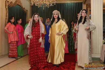 Foto Raslina Rasyidin