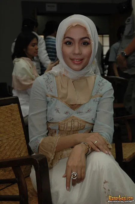 Foto Raslina Rasyidin