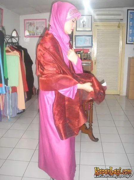 Foto Ratih Sanggarwati