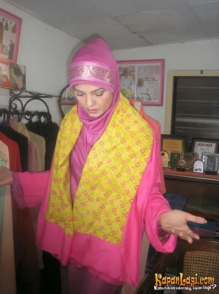 Foto Ratih Sanggarwati