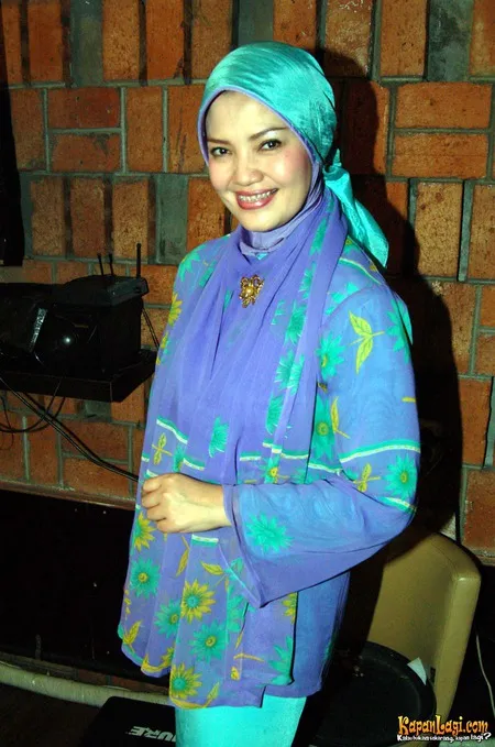 Foto Ratih Sanggarwati