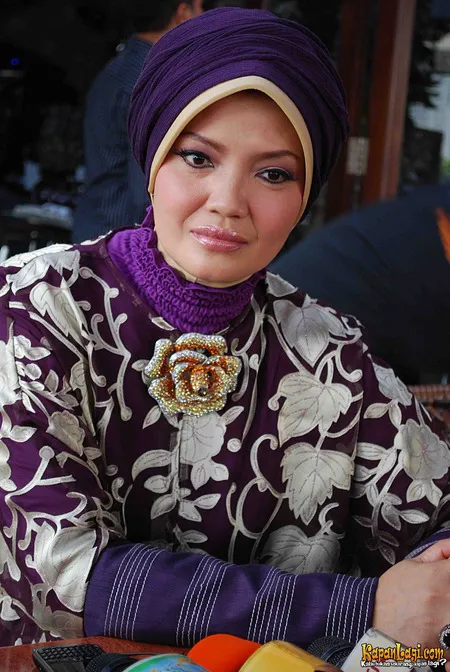 Foto Ratih Sanggarwati