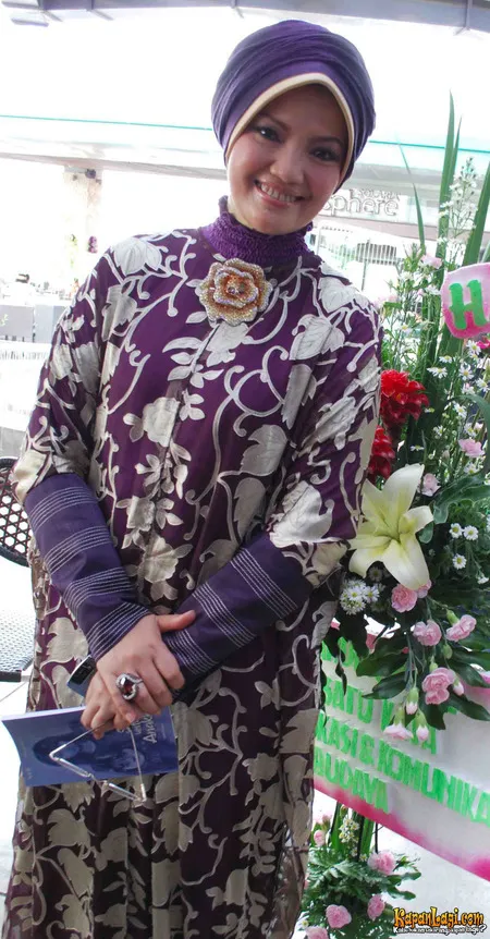 Foto Ratih Sanggarwati