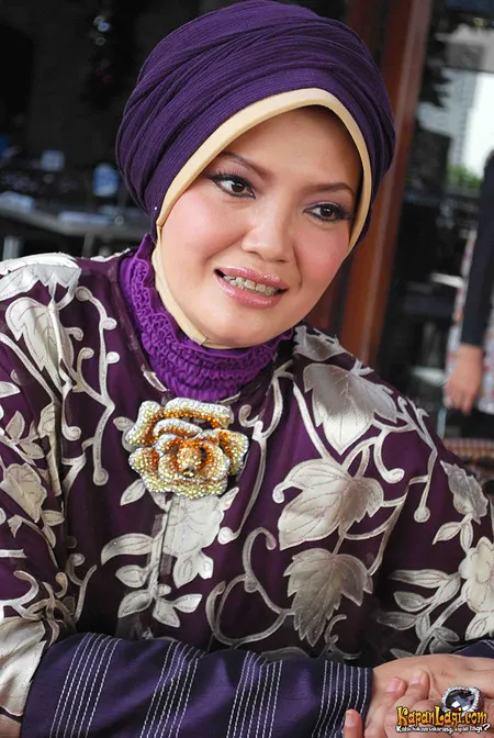 Foto Ratih Sanggarwati