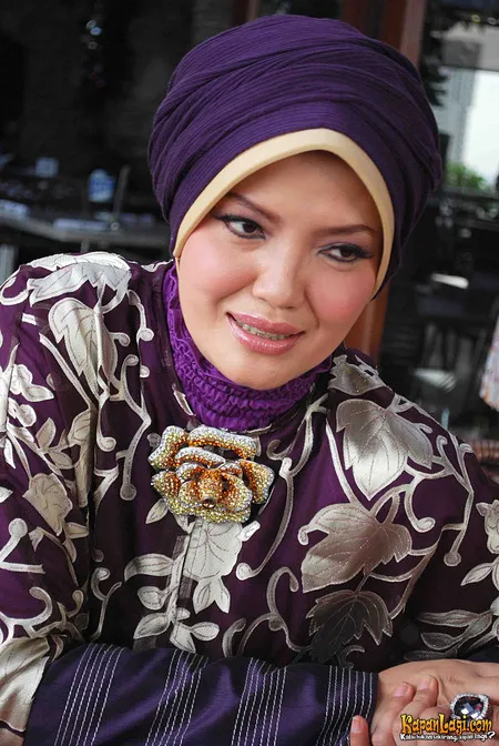 Foto Ratih Sanggarwati