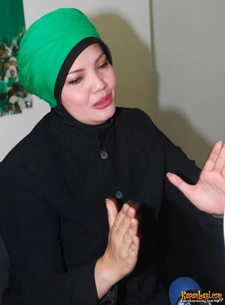 Foto Ratih Sanggarwati