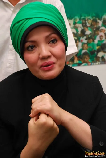 Foto Ratih Sanggarwati