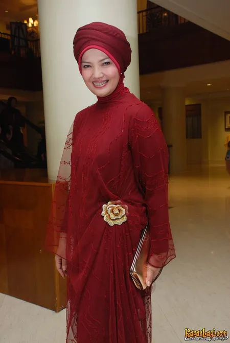 Foto Ratih Sanggarwati