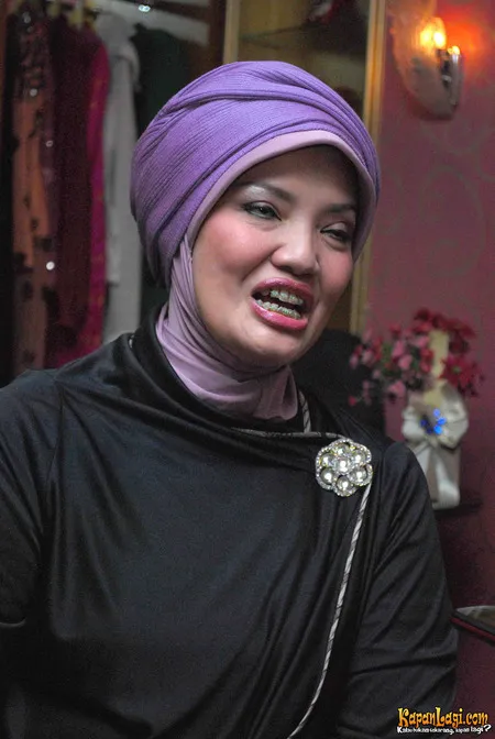 Foto Ratih Sanggarwati