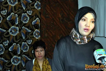 Foto Ratih Sanggarwati