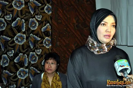 Foto Ratih Sanggarwati