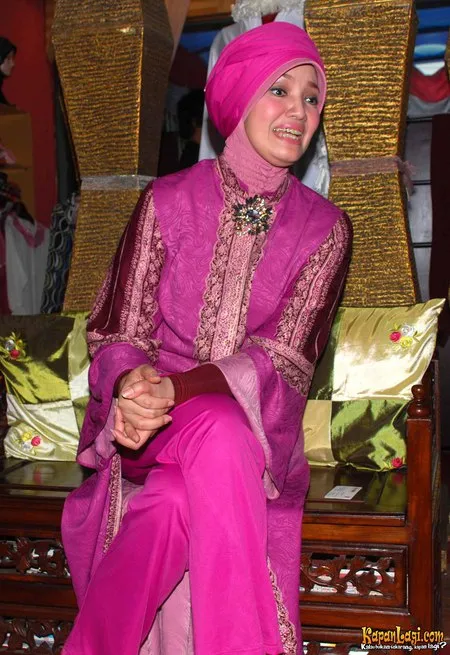 Foto Ratih Sanggarwati