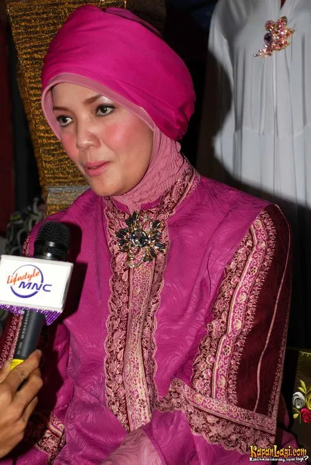 Foto Ratih Sanggarwati