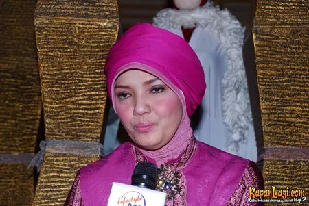 Foto Ratih Sanggarwati