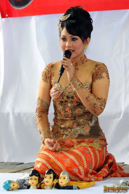 Foto Ratna Listy