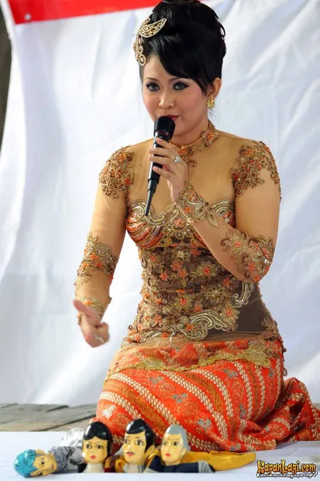 Foto Ratna Listy