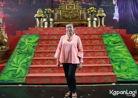 Foto Ratna Riantiarno