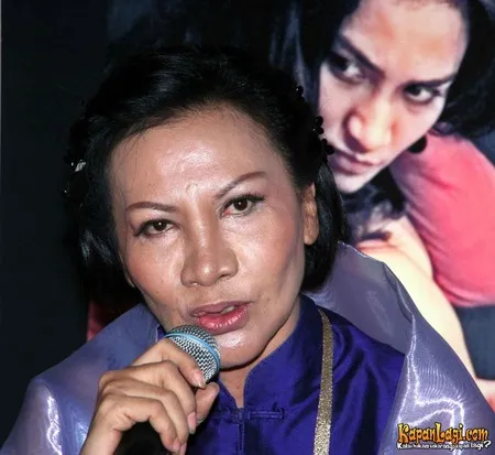 Foto Ratna Sarumpaet