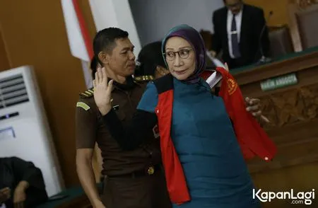 Foto Ratna Sarumpaet