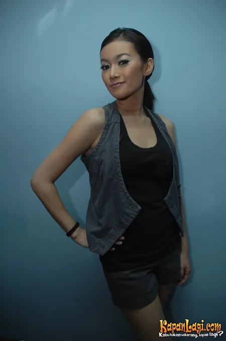 Foto Ratu Felisha