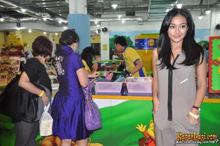 Foto Ratu Felisha