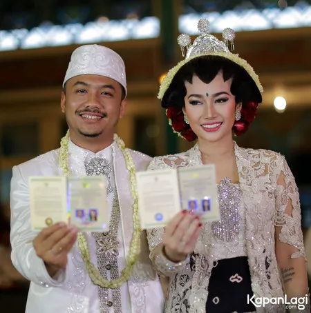 Foto Ratu Felisha