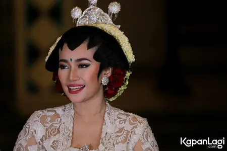 Foto Ratu Felisha