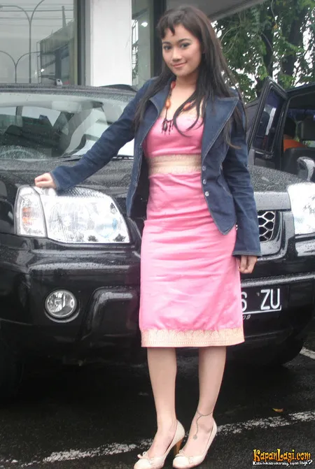 Foto Ratu Felisha