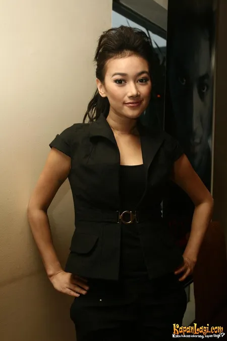 Foto Ratu Felisha