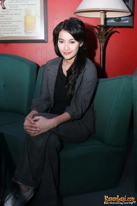 Foto Ratu Felisha