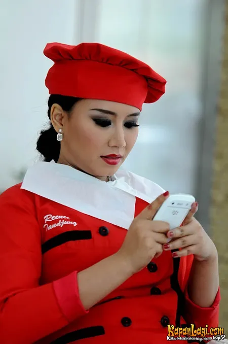 Foto Reenee Tandjung