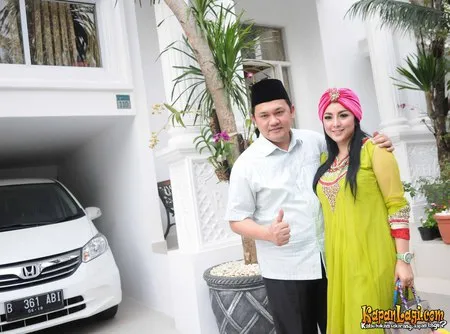 Foto Regina Andriane Saputri