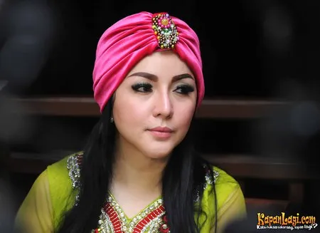 Foto Regina Andriane Saputri