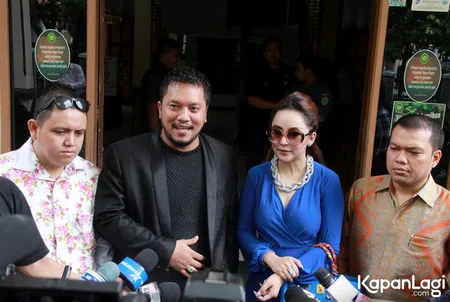 Foto Regina Andriane Saputri