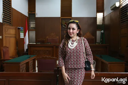 Foto Regina Andriane Saputri