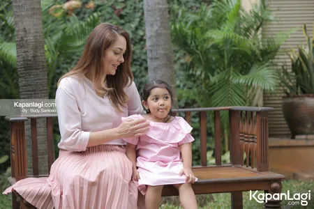 Foto Reisa Broto Asmoro