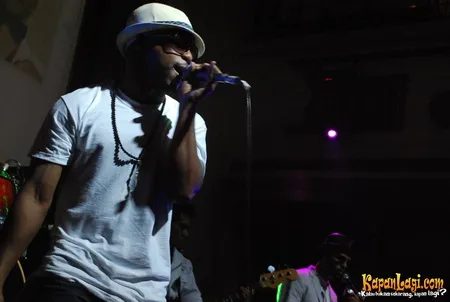 Foto Remarkable Current