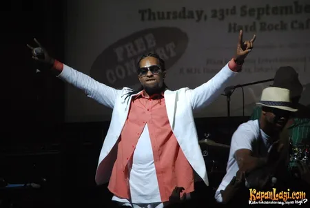 Foto Remarkable Current