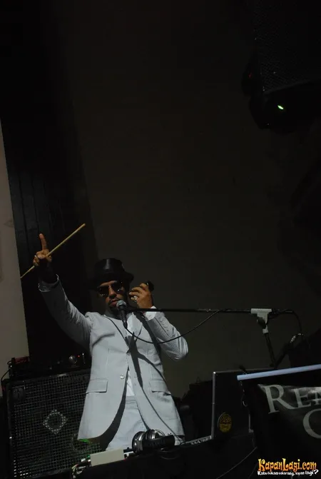 Foto Remarkable Current