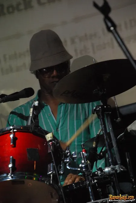 Foto Remarkable Current