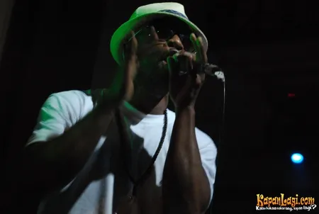 Foto Remarkable Current