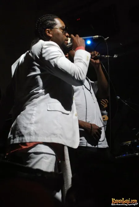 Foto Remarkable Current