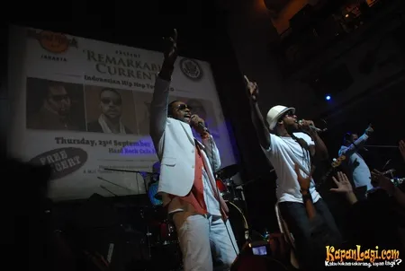 Foto Remarkable Current