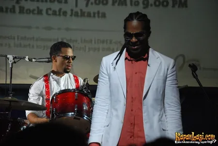 Foto Remarkable Current